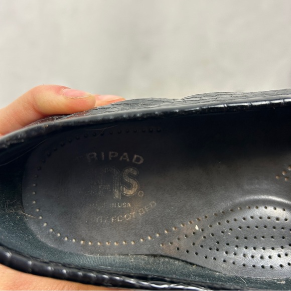 SAS - Simplify Black Leather Slip On Loafers Size 9 - Picture 3 of 5